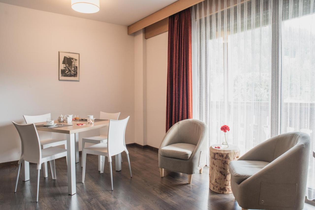 Hotel Anda Pozza di Fassa Exterior foto