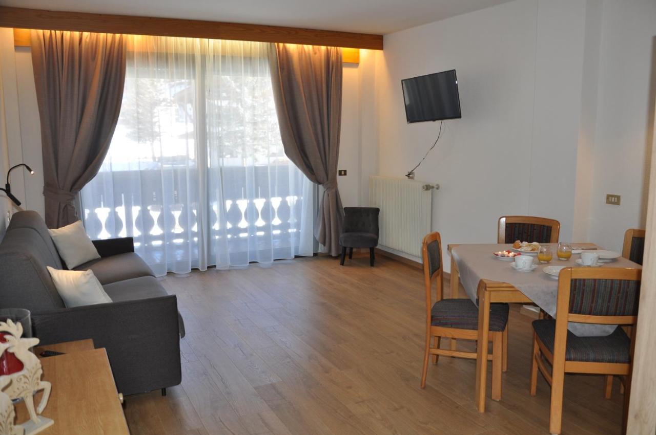 Hotel Anda Pozza di Fassa Exterior foto