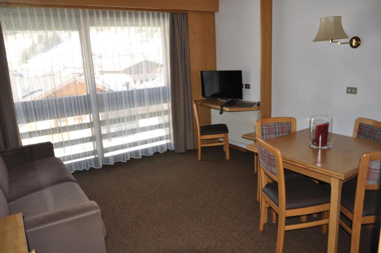 Hotel Anda Pozza di Fassa Exterior foto